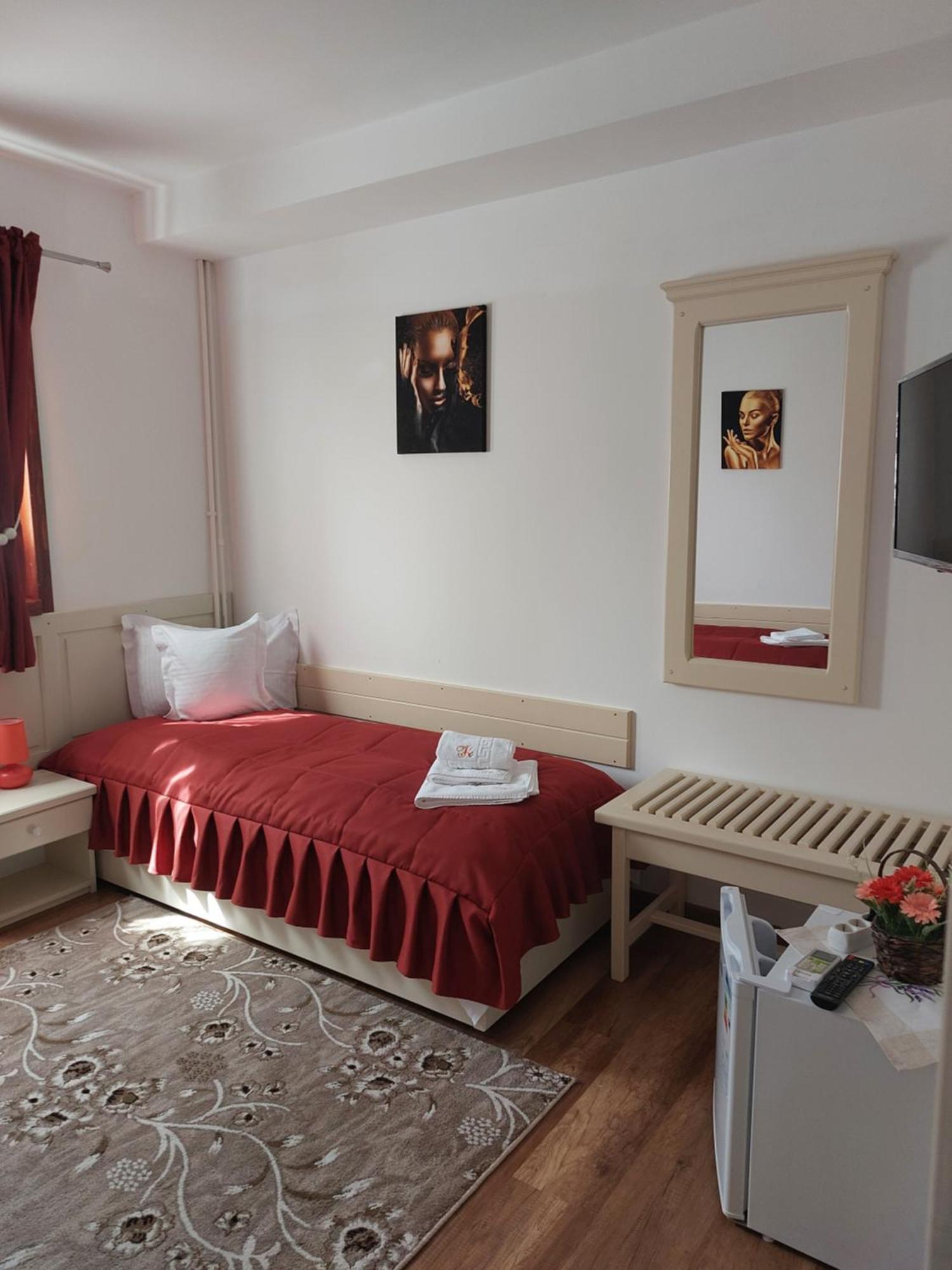 Vila Onix Sacueni Экстерьер фото